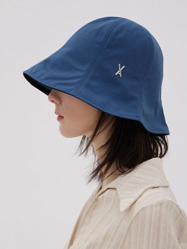 VA Stud Basic Tulip Hat_Navy - VARZAR - Modalova