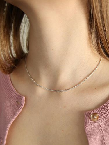 Silver Noun Necklace - Less is more - Modalova