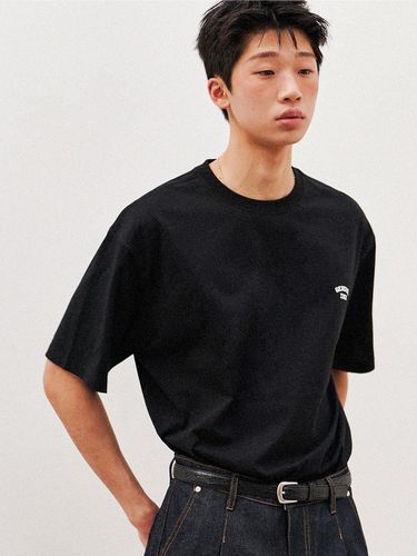 Cooling Logo Short-Sleeve T-Shirt Black - GENERAL IDEA - Modalova