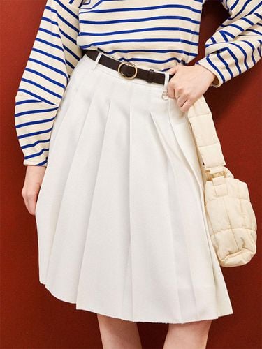 Minimal Pleated Skirt White - GENERAL IDEA - Modalova