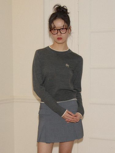 Logo Basic Knit - Gray - SALON DE YOHN - Modalova