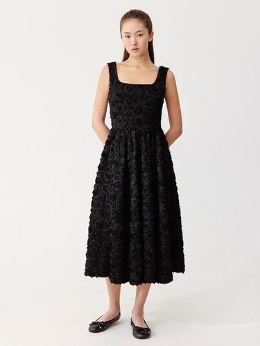 Rose Bell Dress - Black - THETIS - Modalova