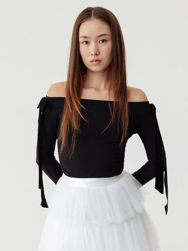 Velvet Ribbon Off Shoulder Top - THETIS - Modalova