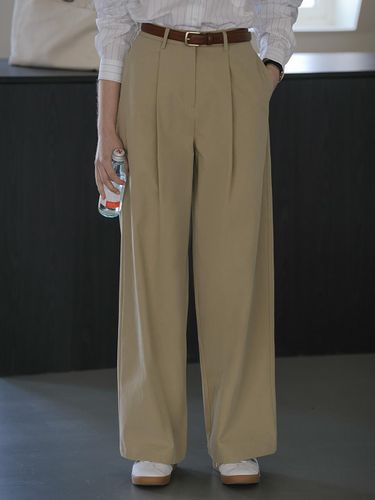 One Tuck Wide Pants_Beige - KNOWN BETTER - Modalova