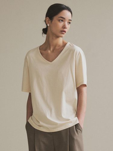 SITP5136 Loose fit V-neck Short Sleeve T-shirt - Siyazu - Modalova