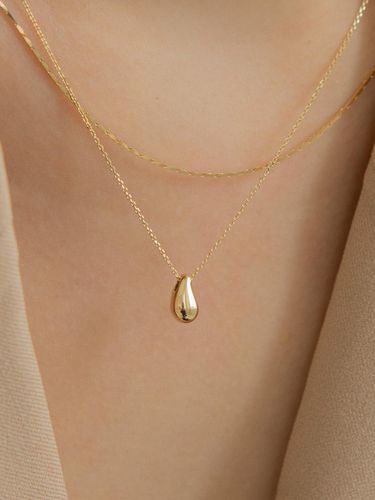 K Simple Droplet Necklace - LUNNE - Modalova