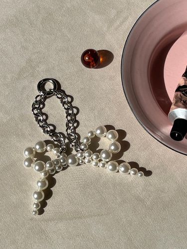 Big Pearl Ribbon Keyring - THEHEE - Modalova