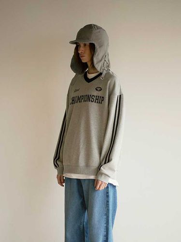 Championship Sweatshirt _ Gray - DEFAULT - Modalova