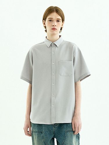 Minimal Wrinkle Free Oversized Short Sleeve Shirt - MINIMAL PROJECT - Modalova