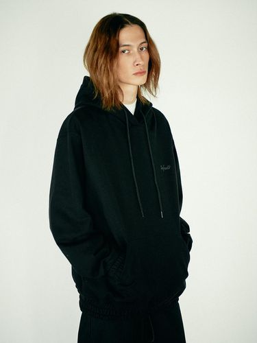 Cursive Lettering Detail Hoodie _ - DEFAULT - Modalova