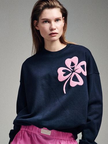 Boucle Clover Mardi Sweatshirt - Navy Pink - MARDI MERCREDI - Modalova