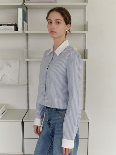 Crop Stripe Shirts (Sky Blue) - YUPPE - Modalova