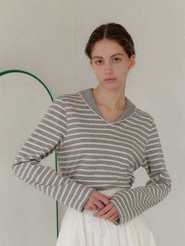 Sailor Stripe T-Shirt (Gray) - YUPPE - Modalova