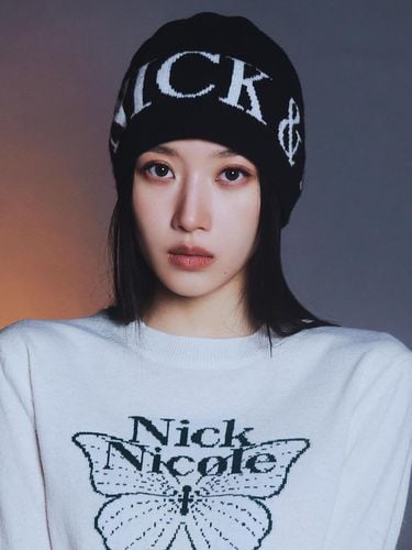 Cashmere Lettering Jacquard Beanie _ - NICK&NICOLE - Modalova