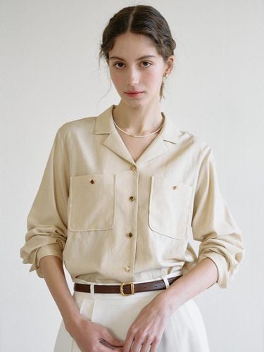 Gold Button Open Collar Shirt_Beige - ANEDIT - Modalova