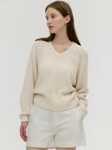 Texture V-neck Knit - MONGDOL - Modalova