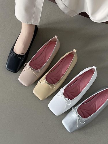 Fairy Basic Square Toe Ribbon Flats (5 Colors) - AVISPA - Modalova