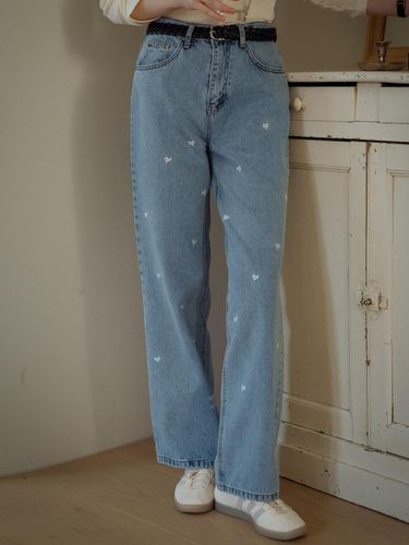 Heart Embroidery Denim Pants_Blue - TILLIDIE - Modalova