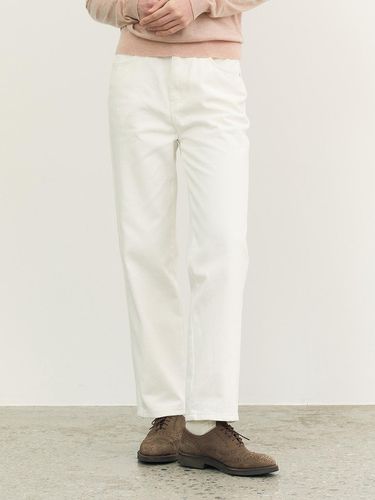 Capri Slim Fit Pants White - a.t.corner - Modalova