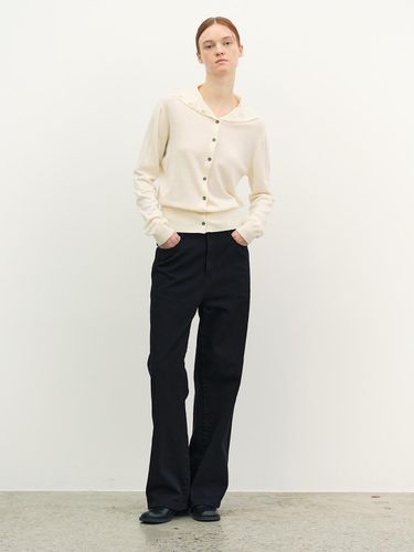 Long Straight Fit Denim Pants_Black - a.t.corner - Modalova