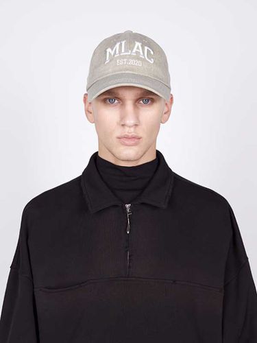 Arched Letter Baseball Cap - Millo Archive - Modalova