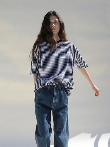 Striped Loose Fit Cotton Tee [Navy] - L’EAU - Modalova