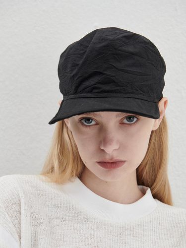 Wrinkle Wire Cap_Black - lemalere - Modalova