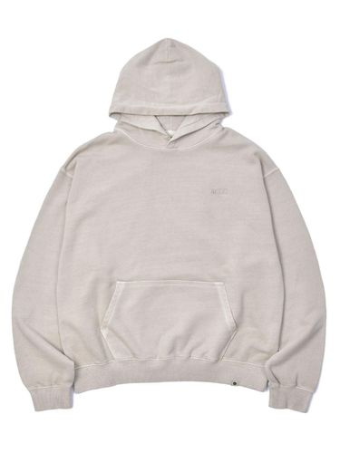 Desert Logo Pigment Hoodie _ Beige - SLEEPYEYES - Modalova