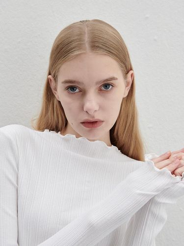 Half Turtleneck Ribbed Long Sleeves T-Shirt - lemalere - Modalova