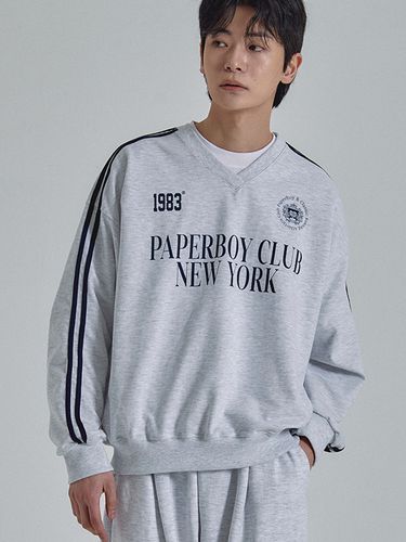 V-Neck Track Sweatshirt - PaperBoy - Modalova