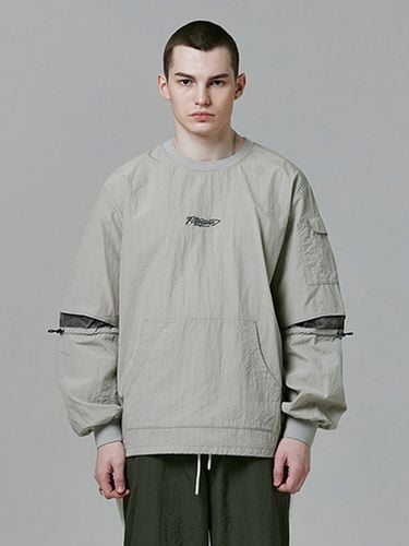 Divided Windbreaker Sweatshirt _ Grey - PLAYIAN - Modalova