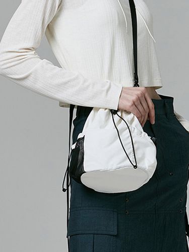 String Mini Bucket Bag_White - PLAYIAN - Modalova