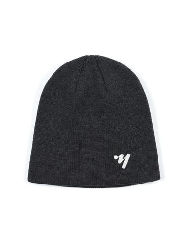 Signature NN Logo Beanie _ Charcoal - NICK&NICOLE - Modalova