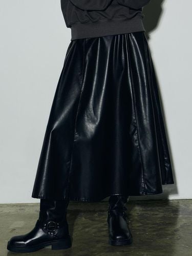 Minimal Eco Leather Long Skirt - NICK&NICOLE - Modalova