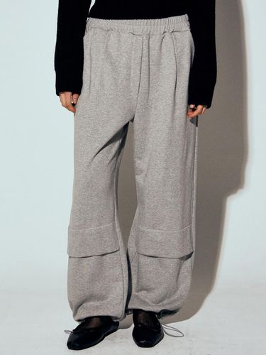 String Pintuck Pants - Gray - NICK&NICOLE - Modalova