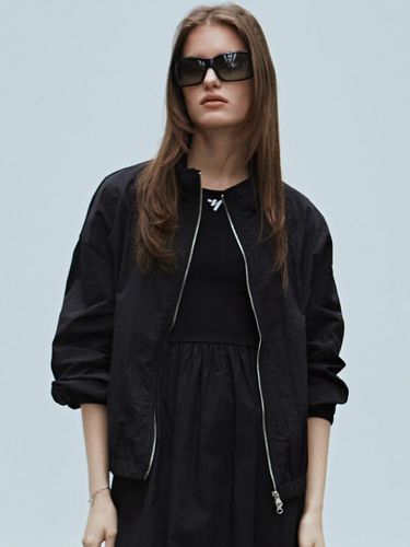 Ring Windbreaker Jacket - Black - NICK&NICOLE - Modalova