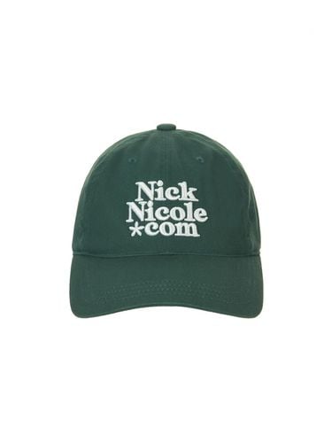 NN Dotcom Signature Ball Cap _ Deep Green - NICK&NICOLE - Modalova