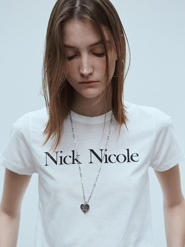 Classic Logo Cropped T-shirt - NICK&NICOLE - Modalova