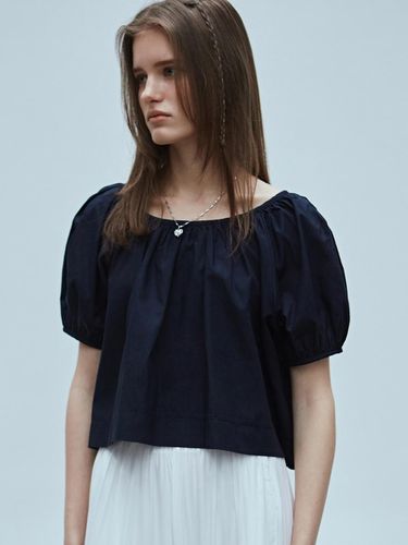 Minimal Puff Sleeve Blouse - Navy - NICK&NICOLE - Modalova