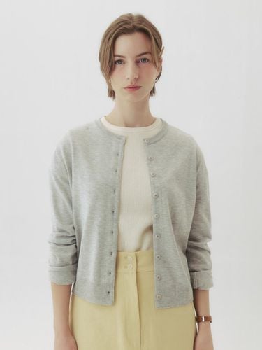 Round Button Cardigan_(Light Gray) - REBOLD - Modalova