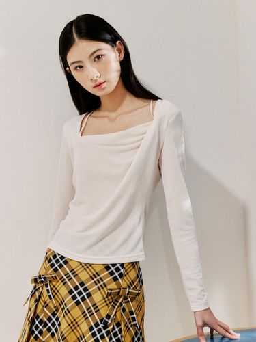 Crema Unbalanced Shirring Top - Lang&Lu - Modalova