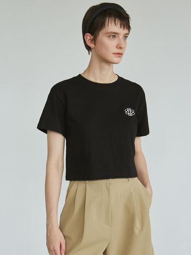 Cropped Half T-shirt - Black - NICK&NICOLE - Modalova