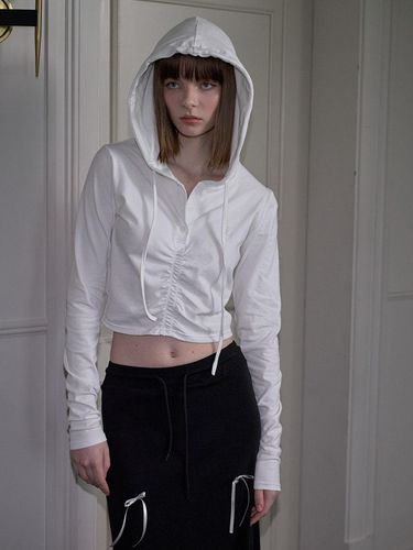 Shirring Hood Crop Long Sleeve_White - Rosefrantz - Modalova