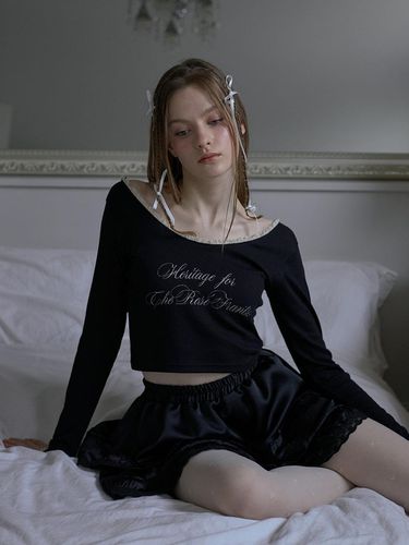 Lace Lettering Long Sleeve_Black - Rosefrantz - Modalova