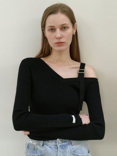 Off-shoulder Strap Point Knit_All Black - ARTID - Modalova