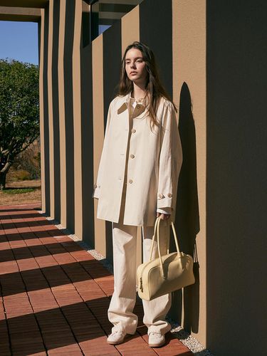 Raglan Half Trench Coat (Beige) - Lamerei - Modalova