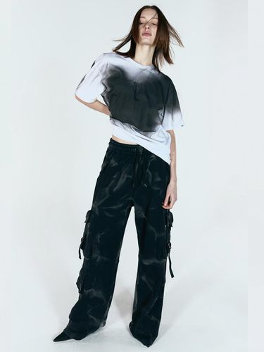 Bleach Washed Cotton Cargo Pants - ULKIN - Modalova