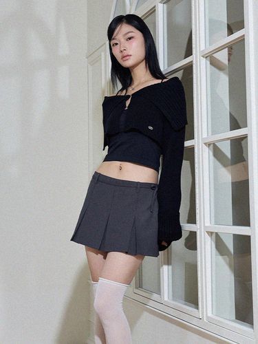 Sailor Crop Cardigan_Black - ITOV SEOUL - Modalova