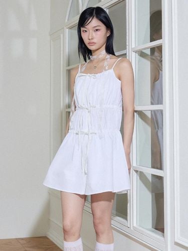 Shirring Shirt Mini Dress_White - ITOV SEOUL - Modalova