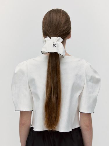 Jacquard Puff Scrunchie_White - SOFT SEOUL - Modalova